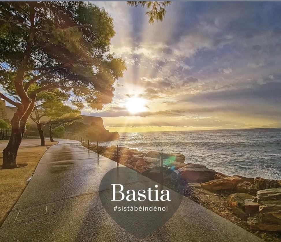 La Casa Di L'Acqua Au Pied De La Citadelle Bastia (Corsica) Exterior photo